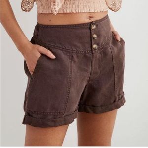 NWT AERIE TWILL V SHORT